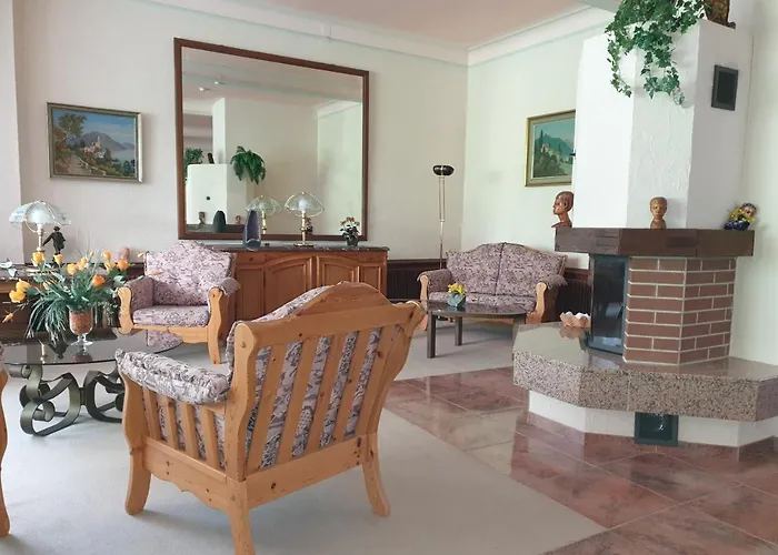 فندق Parkhotel Beatenberg 3*