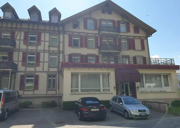 מלון Parkhotel Beatenberg 3*